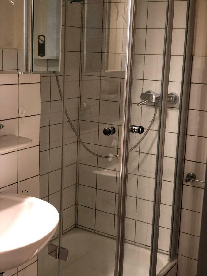 Altstadt Kurzestr デュッセルドルフ エクステリア 写真